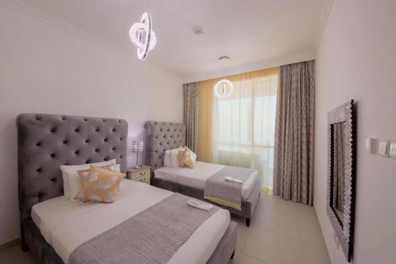Apartment Stunning 5* 4Br-Oceanfront-Apartment Dubai
