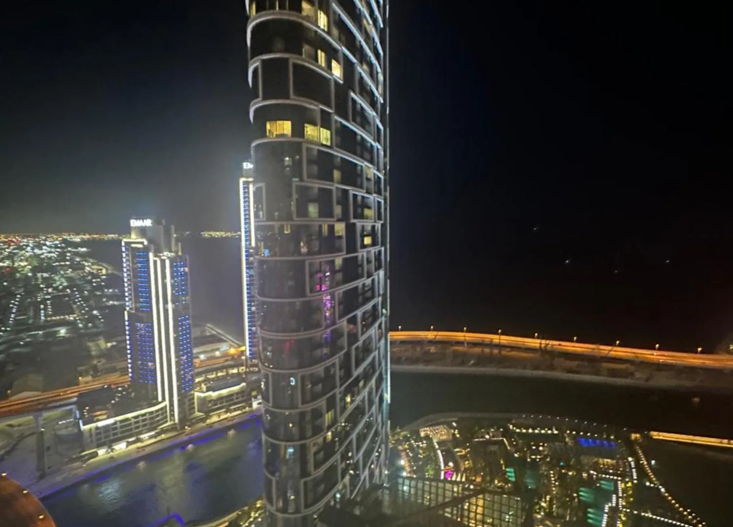 Stunning 5* 4Br-Oceanfront-Apartment Dubai Apartment