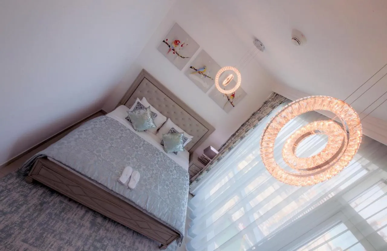 Apartment Stunning 5* 4Br-Oceanfront-Apartment Dubai